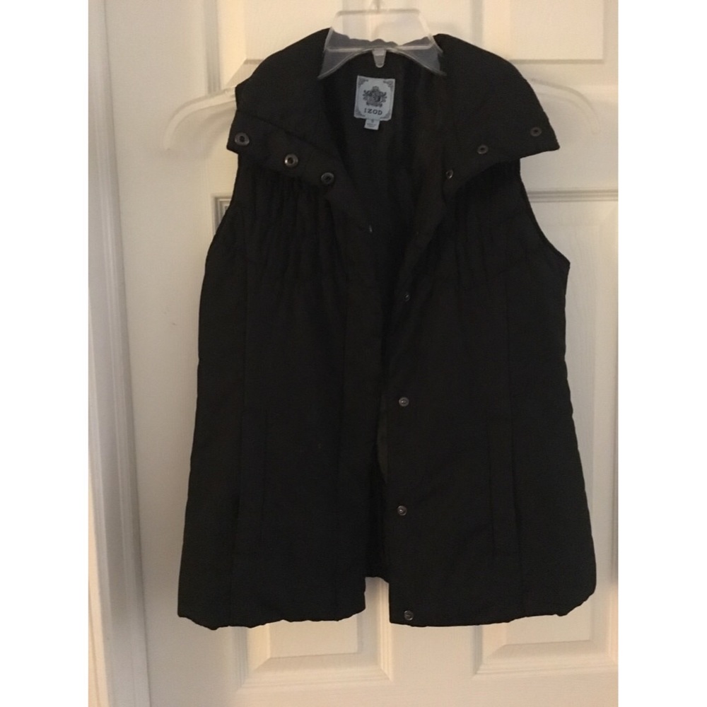 Izod vest